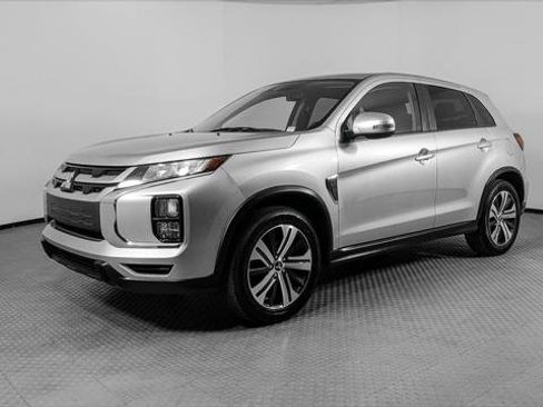 Used 2021 Mitsubishi Outlander Sport SE FWD image 2