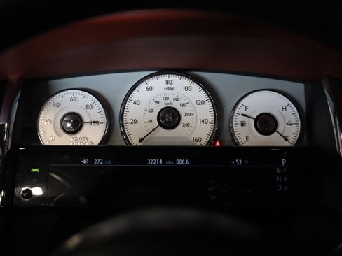 Used 2017 Rolls-Royce Ghost image 20