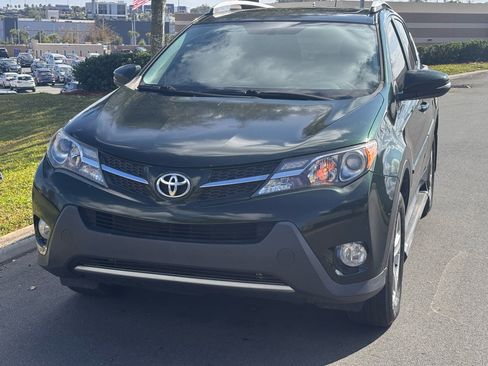 Used 2013 Toyota RAV4 XLE image 4