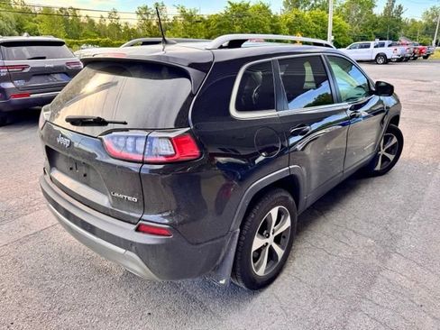 Used 2021 Jeep Cherokee Limited AWD/4WD image 5
