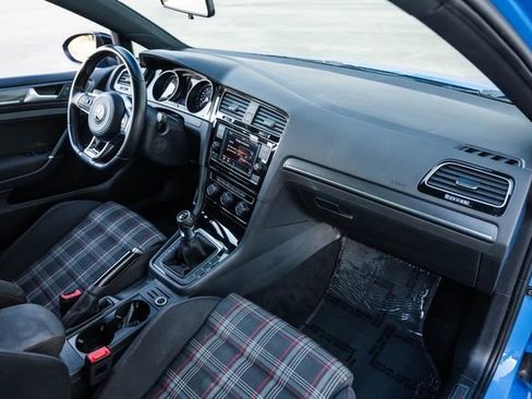 Used 2019 Volkswagen GTI Rabbit Edition image 18