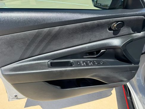 Used 2022 Hyundai Elantra N FWD image 30