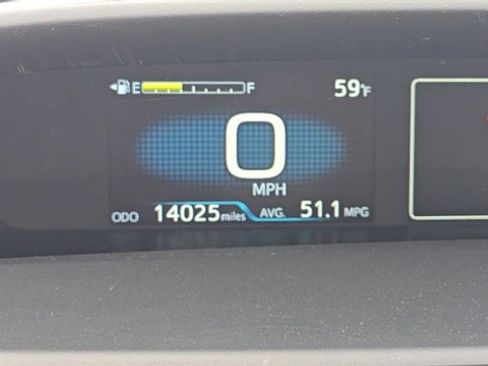 Used 2022 Toyota Prius LE image 24