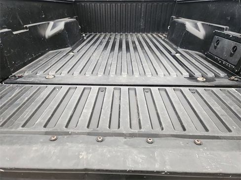 Used 2022 Toyota Tacoma SR5 image 22
