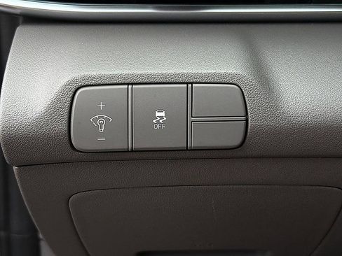 Certified 2024 Hyundai Elantra SEL w/ Convenience Package FWD image 20