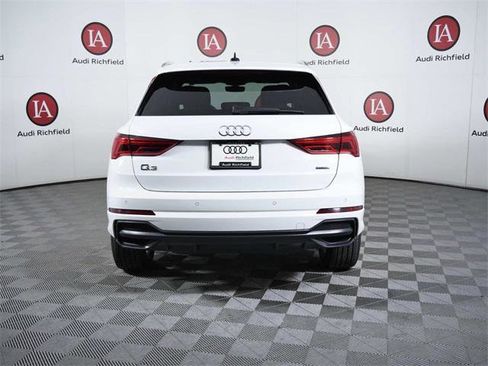 Used 2021 Audi Q3 2.0T Premium w/ Convenience Package image 7