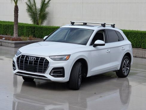 Used 2021 Audi Q5 Premium Plus image 6
