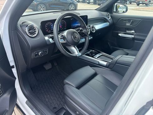 Used 2024 Mercedes-Benz GLB 250 image 7