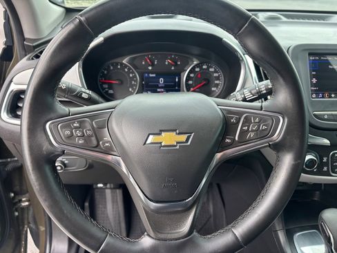 Used 2024 Chevrolet Equinox LT FWD image 14