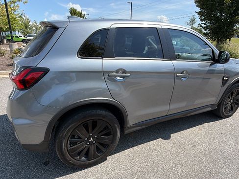 Used 2025 Mitsubishi Outlander Sport AWD image 8