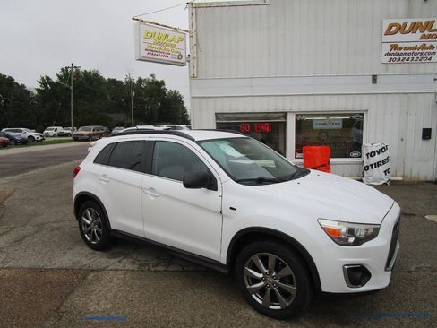 Used 2013 Mitsubishi Outlander Sport LE FWD image 7