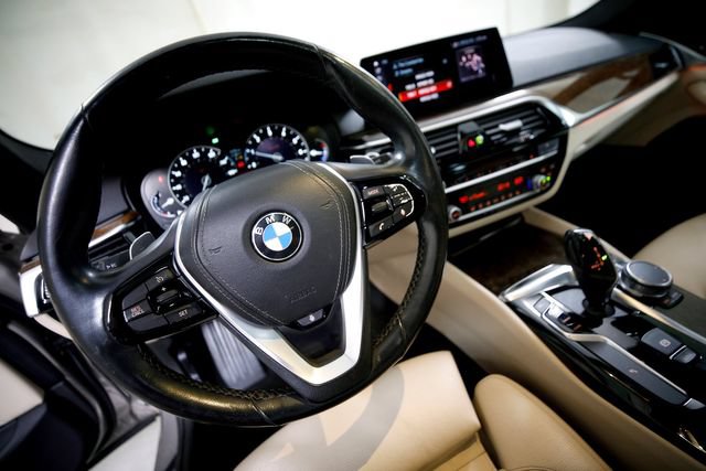 Used 2019 BMW 540i RWD image 7