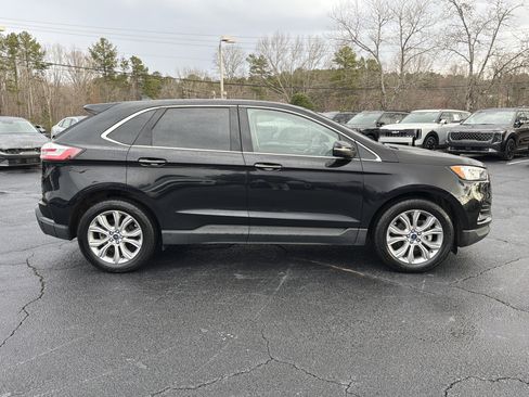 Used 2019 Ford Edge Titanium image 8