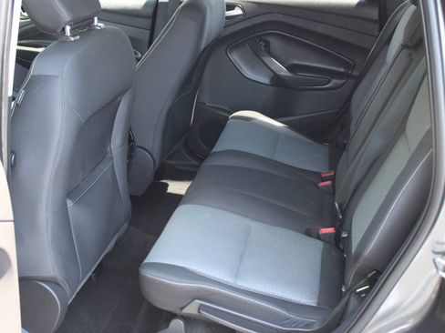 Used 2019 Ford Escape SE AWD/4WD image 14