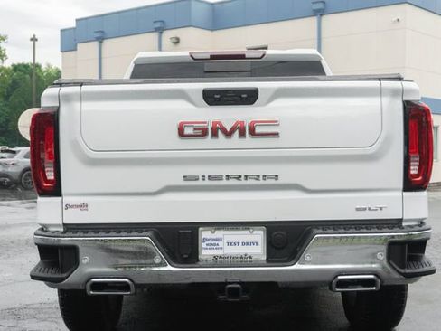 Used 2025 GMC Sierra 1500 SLT w/ SLT Premium Plus Package AWD/4WD image 33