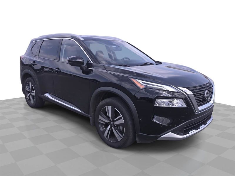 Used 2023 Nissan Rogue Platinum image 1
