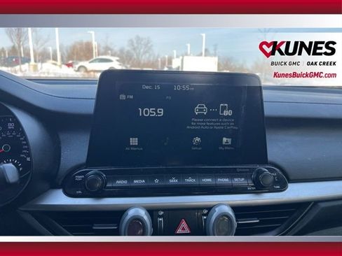Used 2019 Kia Forte LXS image 18