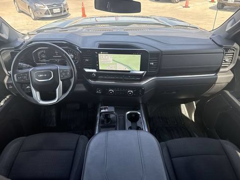 Used 2024 GMC Sierra 1500 Elevation RWD image 21