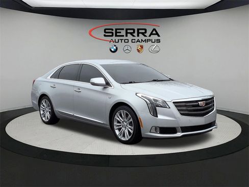 Used 2019 Cadillac XTS Luxury image 11