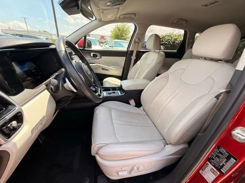 Used 2022 Kia Sorento SX Prestige AWD/4WD image 20