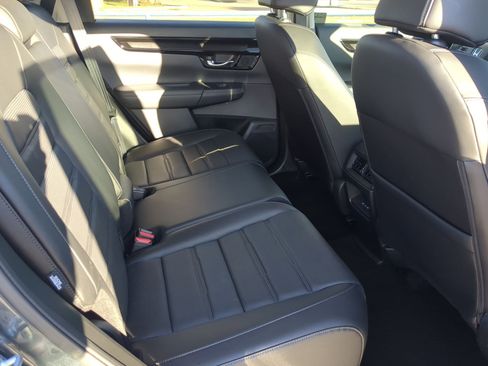 Certified 2025 Honda CR-V EX-L image 30