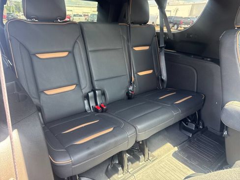 Used 2023 GMC Yukon XL AT4 w/ LPO, Floor Liner Package AWD/4WD image 13