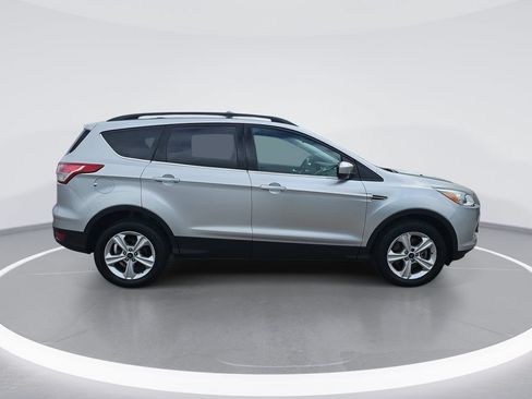 Used 2013 Ford Escape SE AWD/4WD image 2