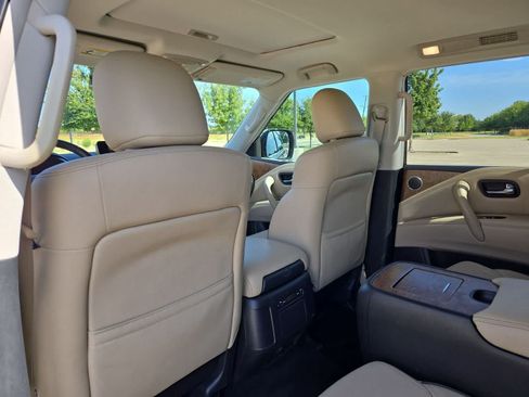 Used 2023 Nissan Armada SL w/ Captain's Chairs Package RWD image 17
