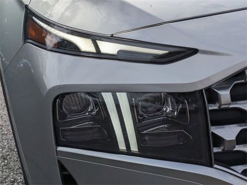 Used 2023 Hyundai Santa Fe Limited image 10