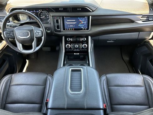 Used 2021 GMC Yukon XL Denali AWD/4WD image 21