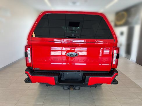 Certified 2024 Ford F250 Lariat w/ Black Appearance Package AWD/4WD image 10