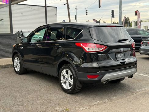 Used 2015 Ford Escape SE AWD/4WD image 7