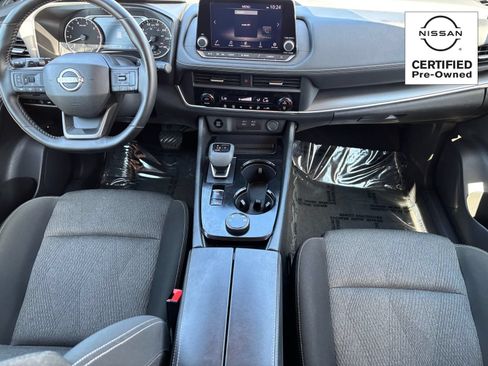 Certified 2025 Nissan Rogue SV AWD/4WD image 14