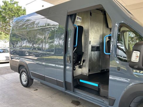 Used 2024 RAM ProMaster 3500 FWD image 22