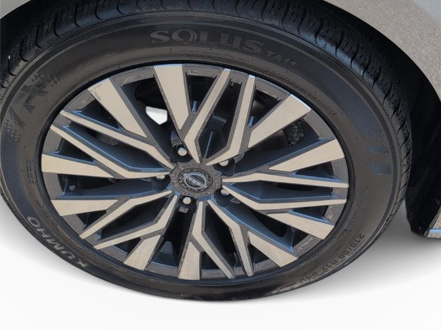 Used 2024 Nissan Altima 2.5 SV FWD image 11