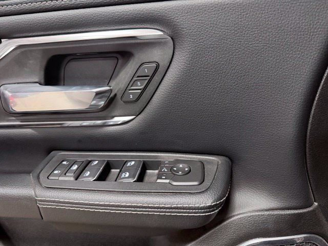 Used 2026 RAM 1500 Laramie AWD/4WD image 26