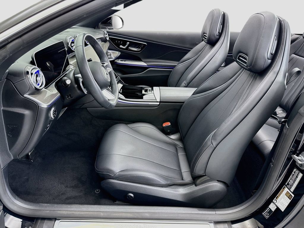 Certified 2026 Mercedes-Benz CLE 300 4MATIC Cabriolet image 17