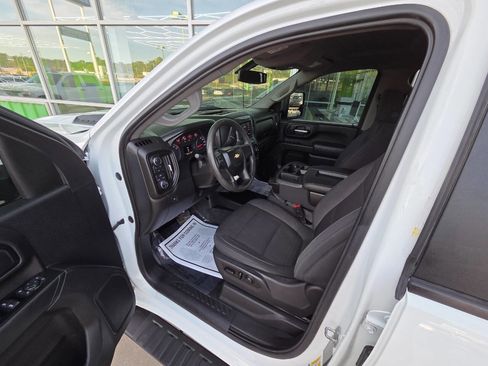 Used 2020 Chevrolet Silverado 2500 W/T w/ WT Safety Package image 11