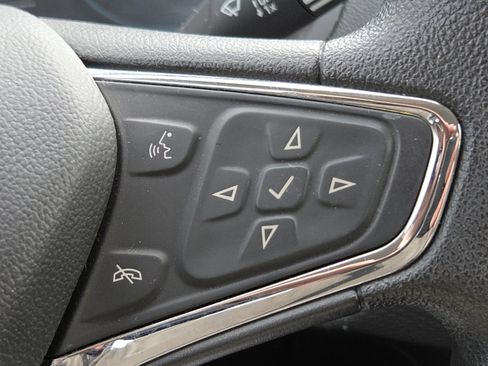 Used 2018 Chevrolet Cruze LT w/ Convenience Package FWD image 7
