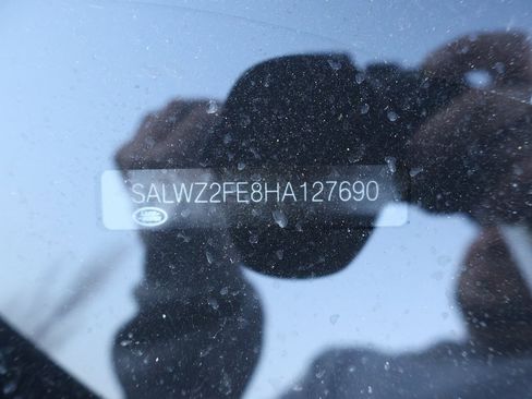 Used 2017 Land Rover Range Rover Sport SVR image 41