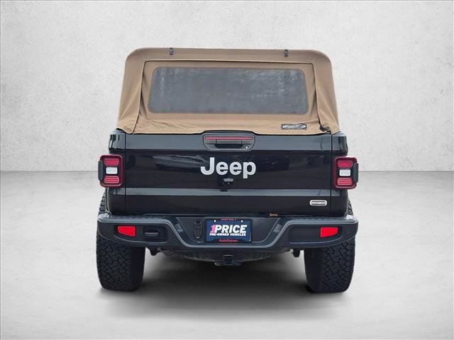 Used 2020 Jeep Gladiator Overland AWD/4WD image 6