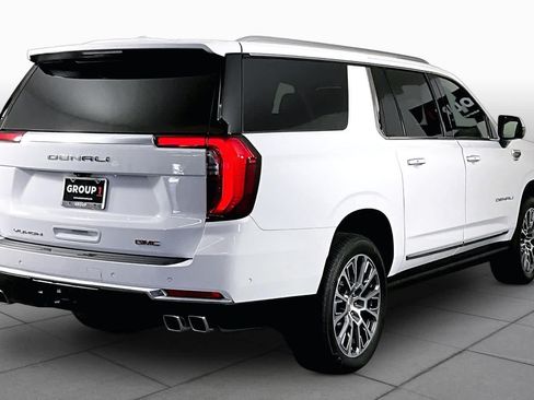 Certified 2026 GMC Yukon XL Denali w/ Sun & Power Step Package RWD image 12