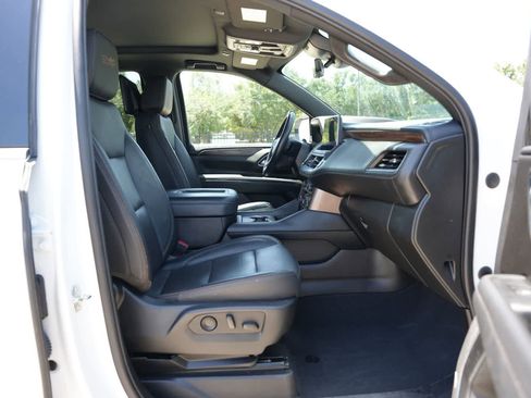 Used 2023 Chevrolet Tahoe High Country w/ Advanced Technology Package AWD/4WD image 23
