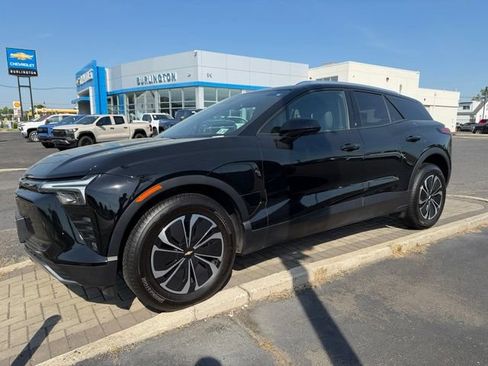 Certified 2024 Chevrolet Blazer EV LT AWD/4WD image 3
