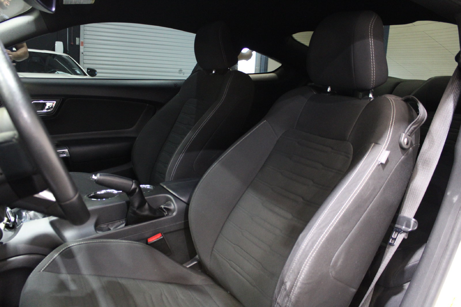 Used 2017 Ford Mustang GT RWD image 22