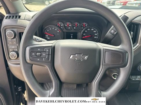 Used 2024 Chevrolet Silverado 1500 Custom Trail Boss w/ LPO, Dark Essentials Package image 11