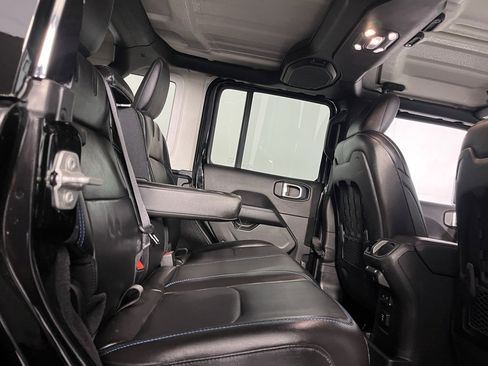 Used 2023 Jeep Wrangler Unlimited Rubicon 4xe w/ Cold Weather Group image 28