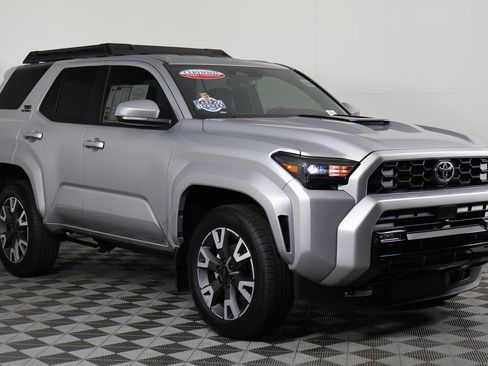 Used 2025 Toyota 4Runner TRD Sport image 3