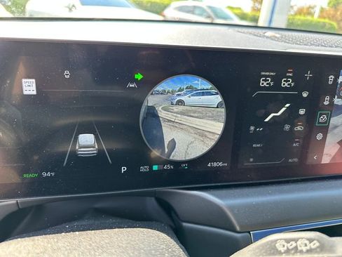 Used 2024 Kia EV9 Land image 35