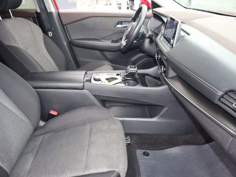 Certified 2023 Nissan Rogue SV AWD/4WD image 26